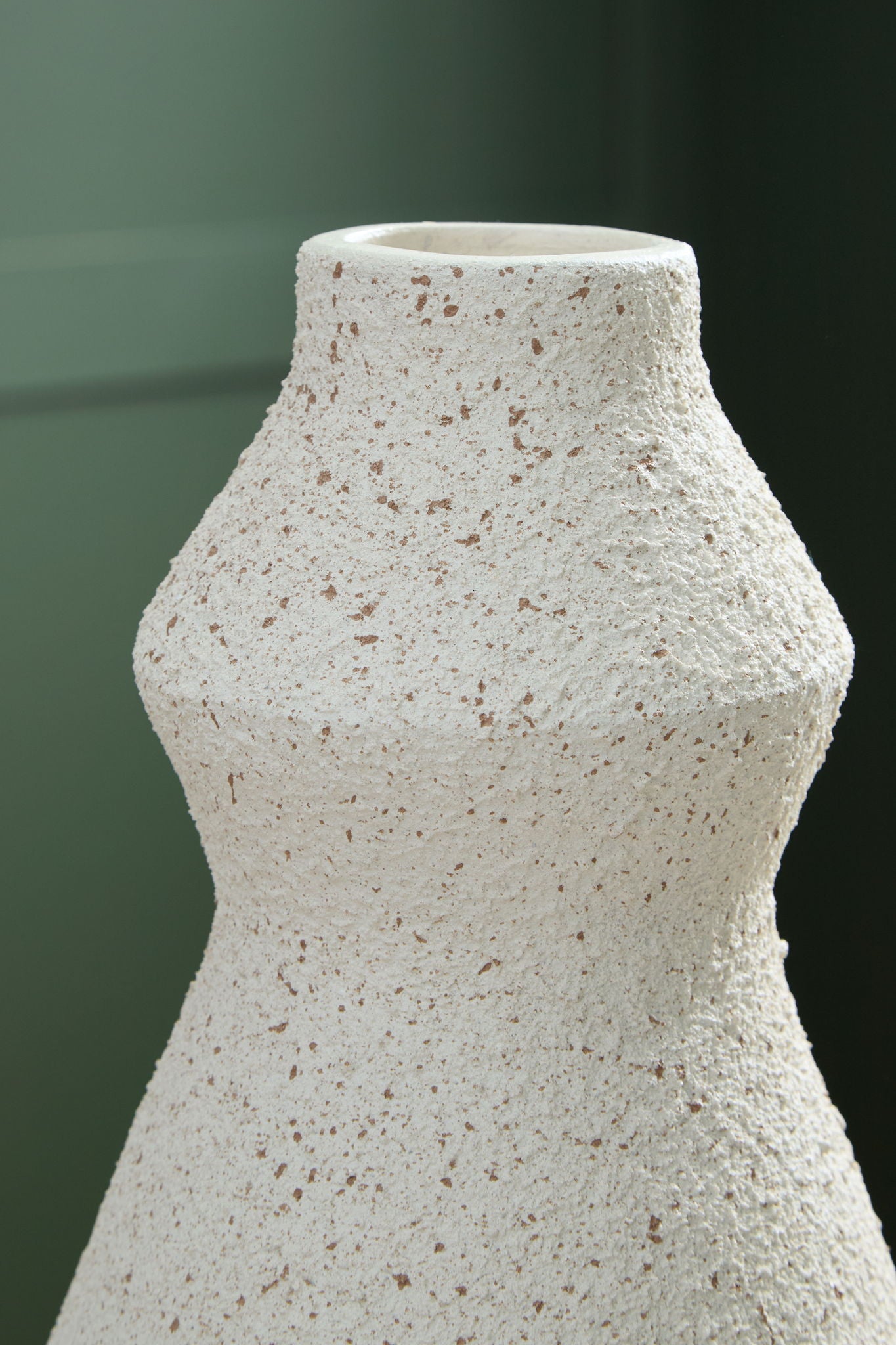 Dawthorne - Vase